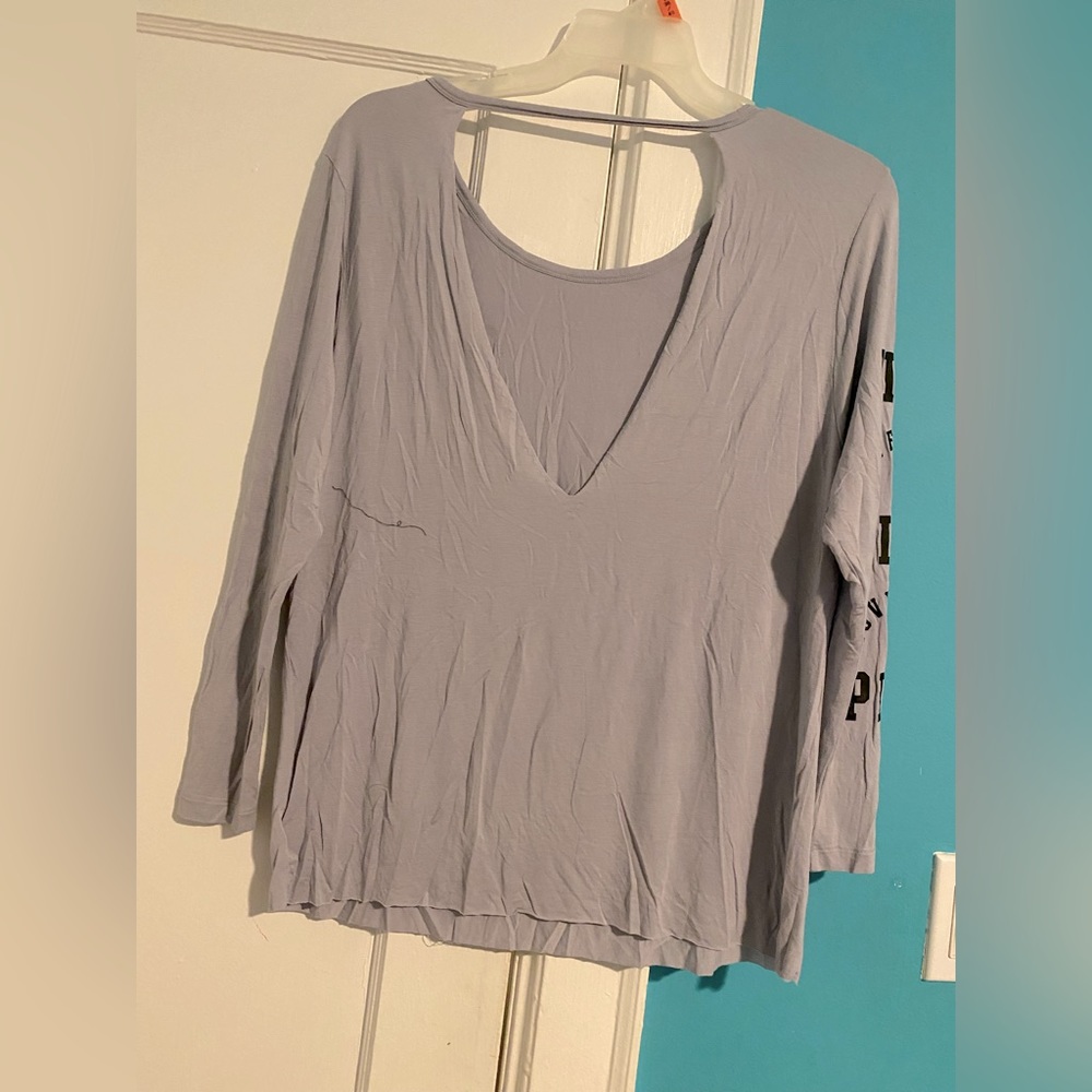 PINK SUPER SOFT  for women size S/P/ color gray good condition long sleeve shirt - Picture 3 of 5